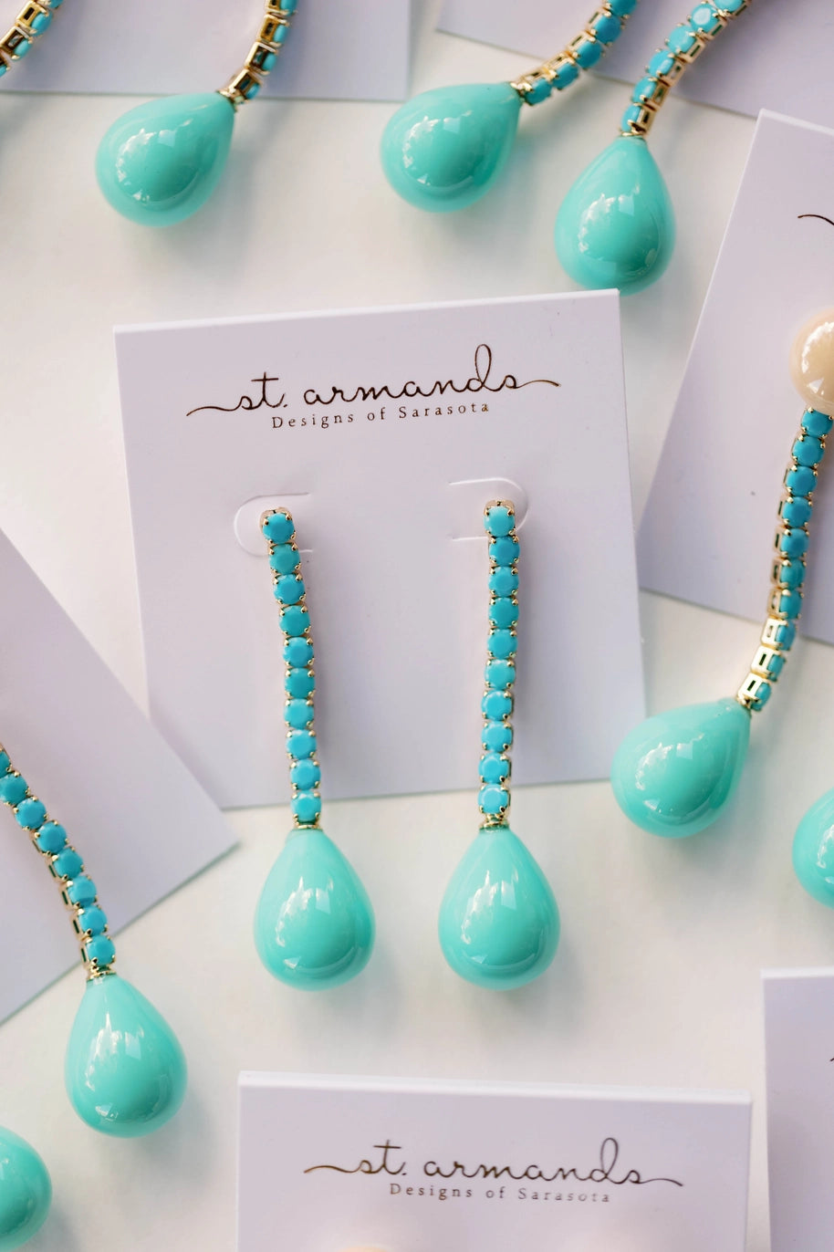 TURQUOISE SWINGY STATEMENT EARRINGS