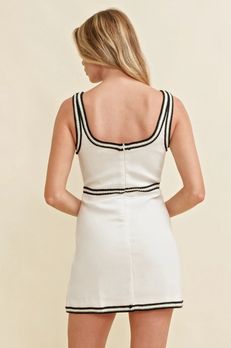 A LINE ACCENT MINI DRESS-WHITE