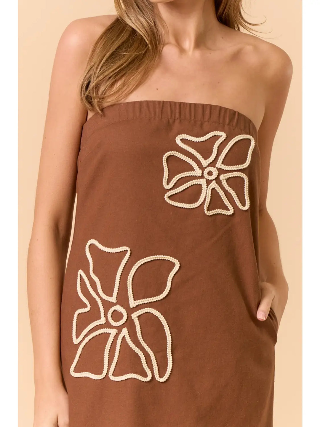 EMBROIDERED TUBE MAXI DRESS-BROWN