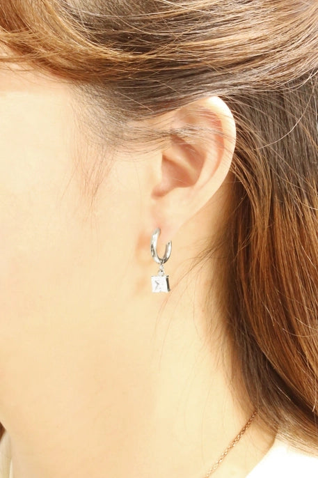 SHAWN SILVER CZ DANGLE EARRINGS