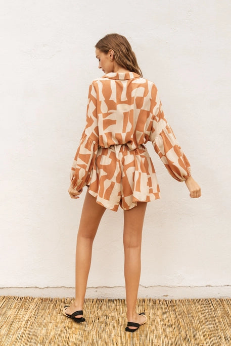 SUN BLEACHED BUBBLE SLEEVE ROMPER-NATURAL/CAMEL