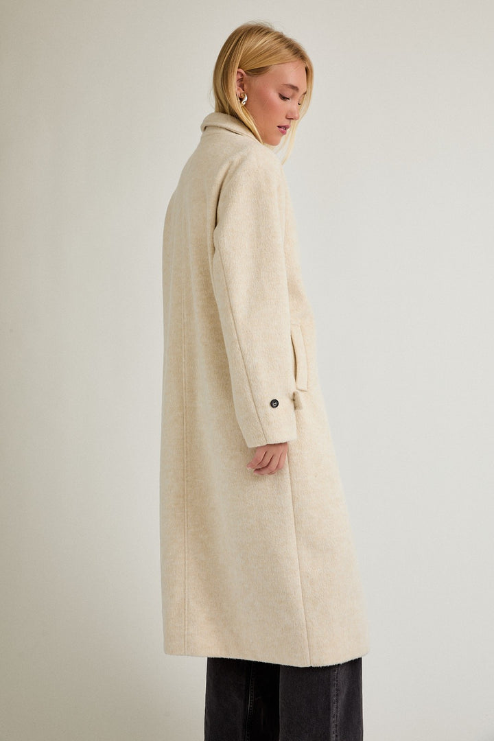 LONG SLEEVE FUZZY COAT-CREAM