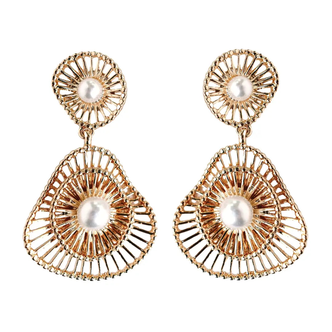 GOLD SEASIDE PEARL DROP STATEMENT EARRING