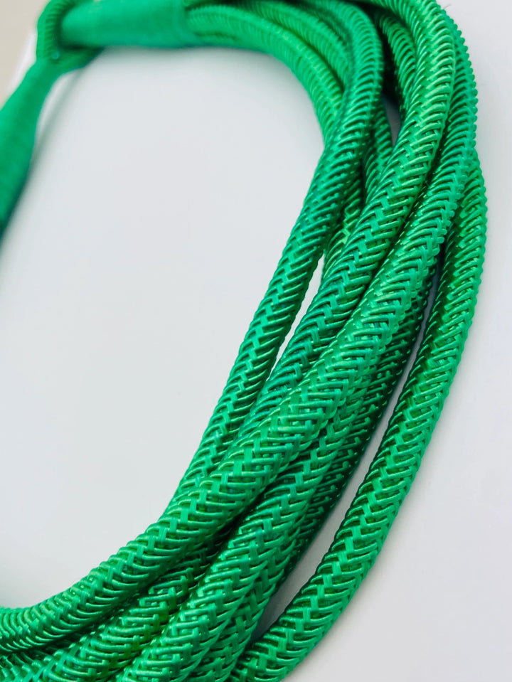 SLUB 8 STRAND NECKLACE-KELLY GREEN