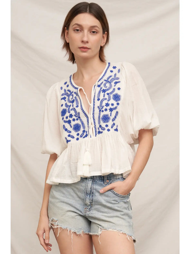 EMBROIDERED PEPLUM TOP-WHITE/BLUE