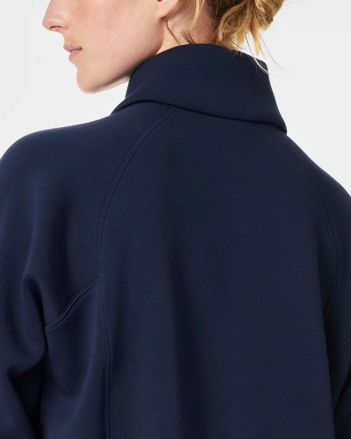 AIRESSENTIALS HALF ZIP-TIMELESS NAVY
