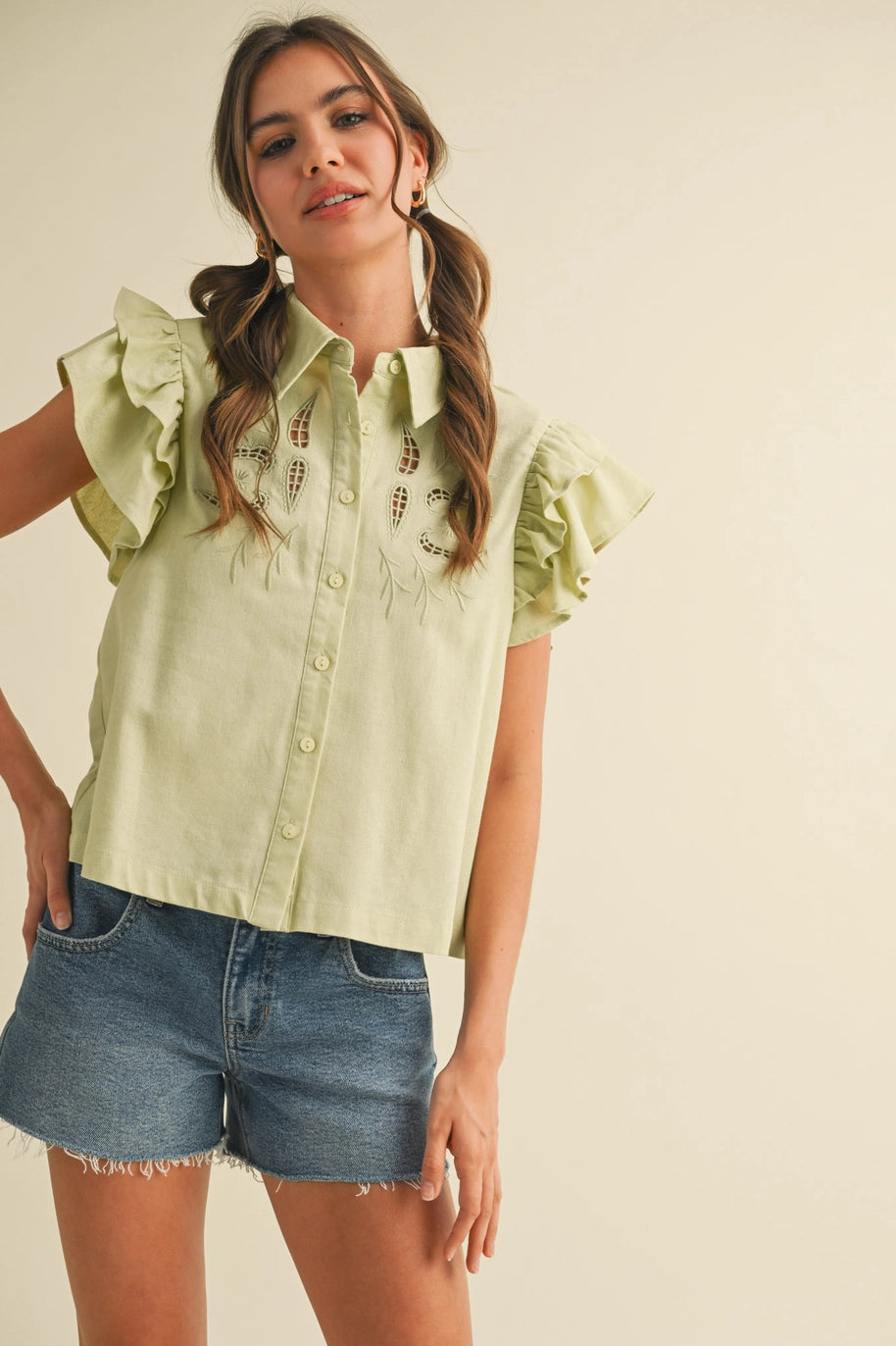 EMBROIDERED CUT OUT TOP-SAGE LIME