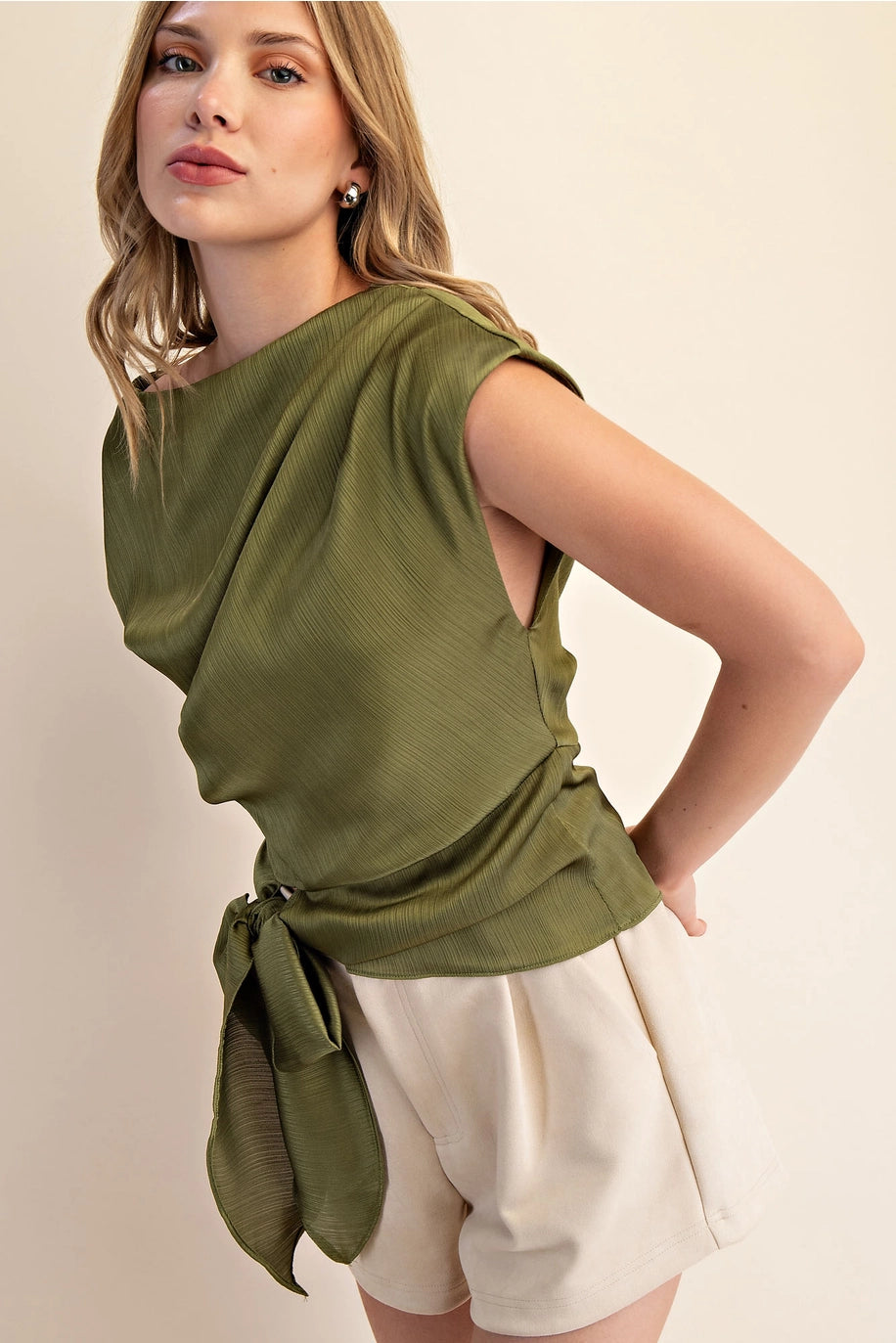 BOAT NECK WAIST TIE BLOUSE-OLIVE