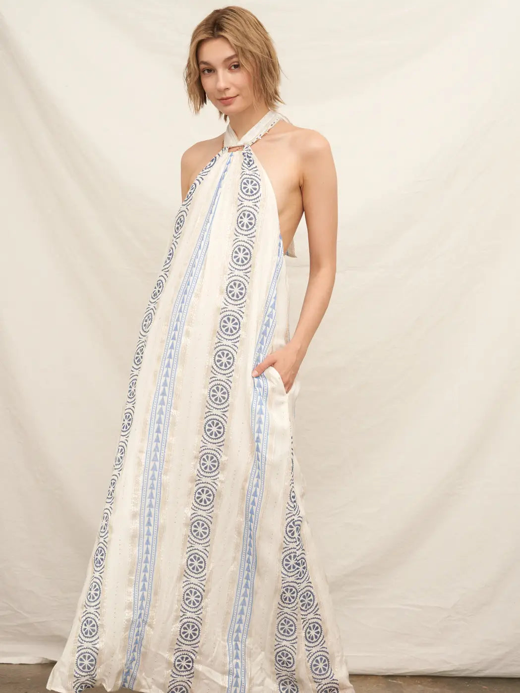 EMBROIDERED HALTER NEXK MAXI-WHITE/BLUE