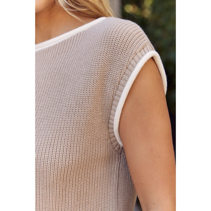 CONTRAST EDGE KNIT SWEATER-NATURAL