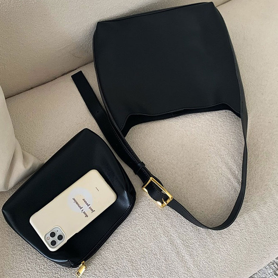 BUCKET MESSENGER BAG-BLACK