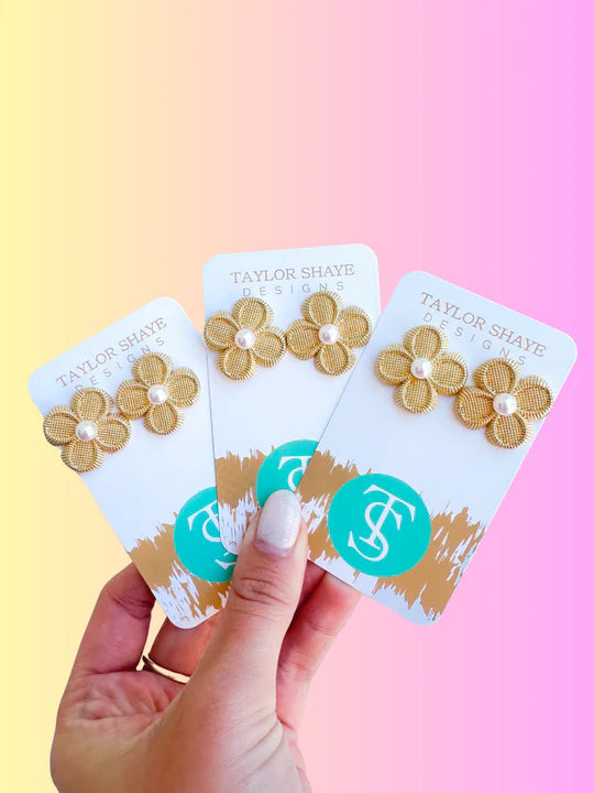 ISLA FLOWER STUDS-GOLD/WHITE
