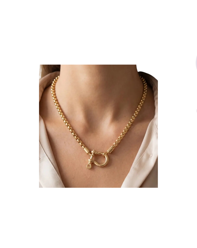 HORSESHOE SHACKLE PENDANT NECKLACE-GOLD
