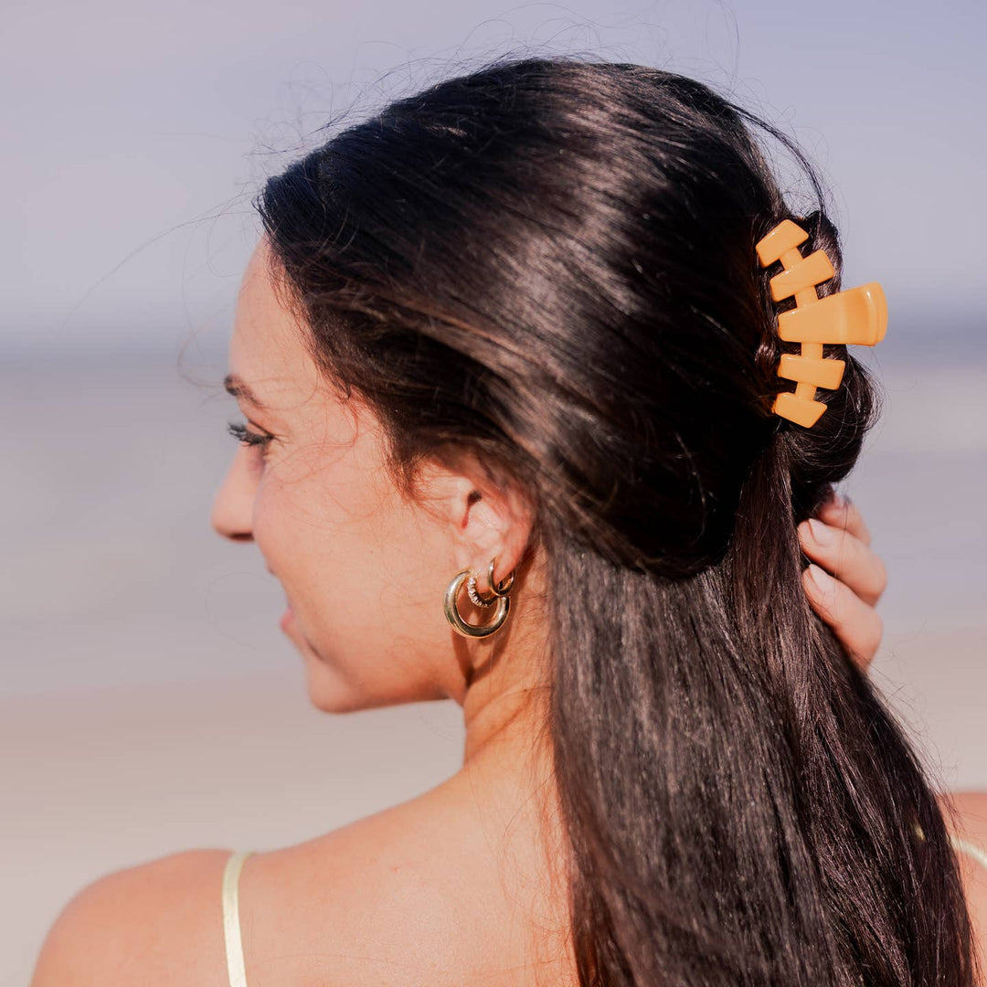 CLASSIC SMALL HAIR CLIP-MANGO FOR IT!