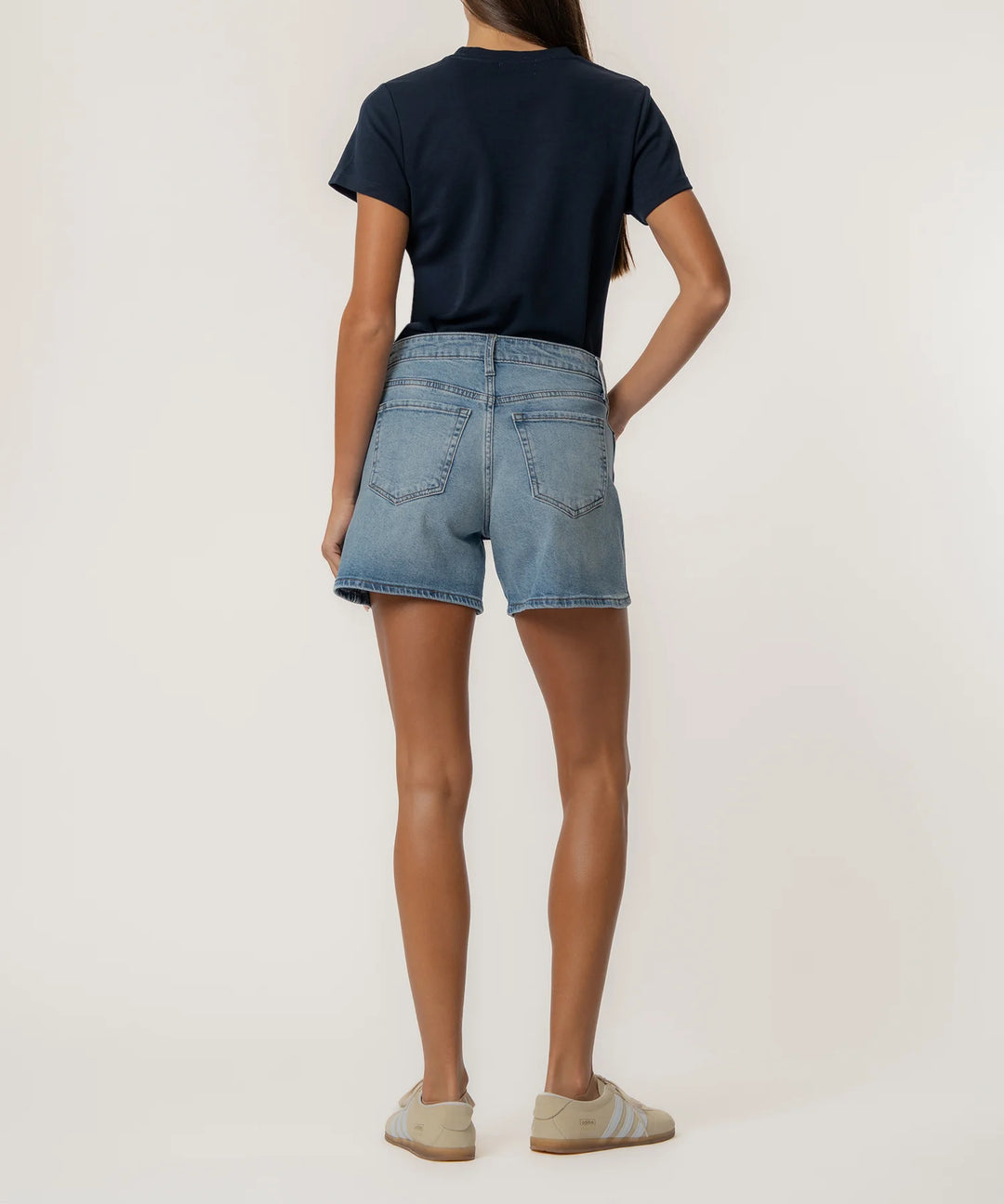 JANE HIGH RISE SHORT W REGULAR HEM-PEACEFUL