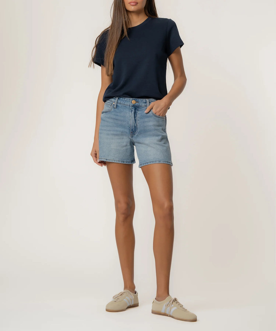 JANE HIGH RISE SHORT W REGULAR HEM-PEACEFUL