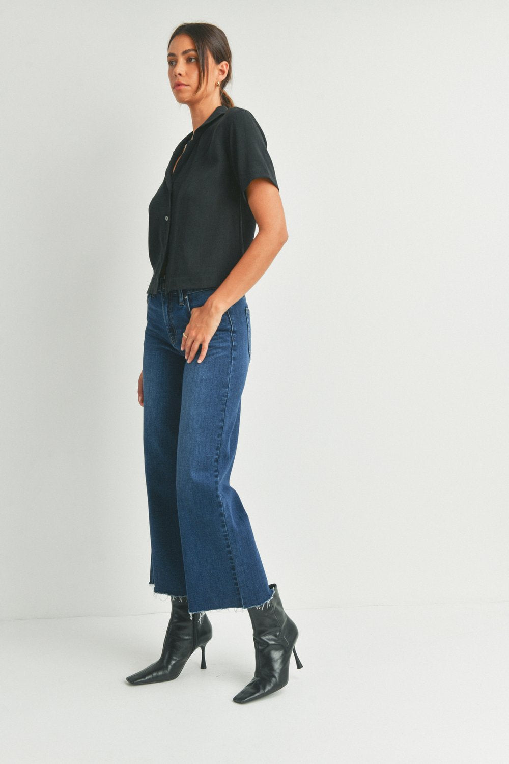 THE SLIM WIDE LEG-DARK DENIM