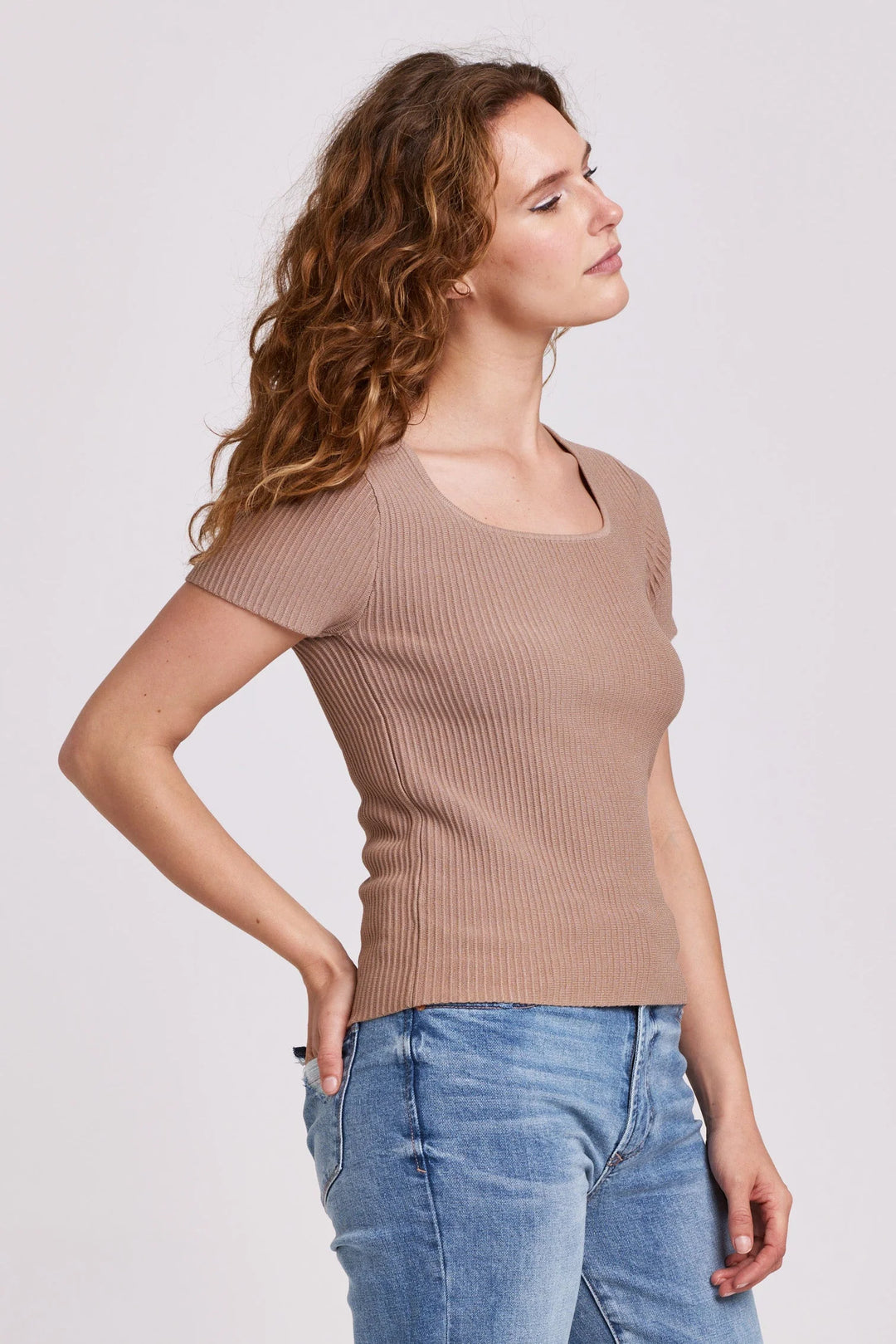 LARA FITTED RIBBED TOP-WALNUT