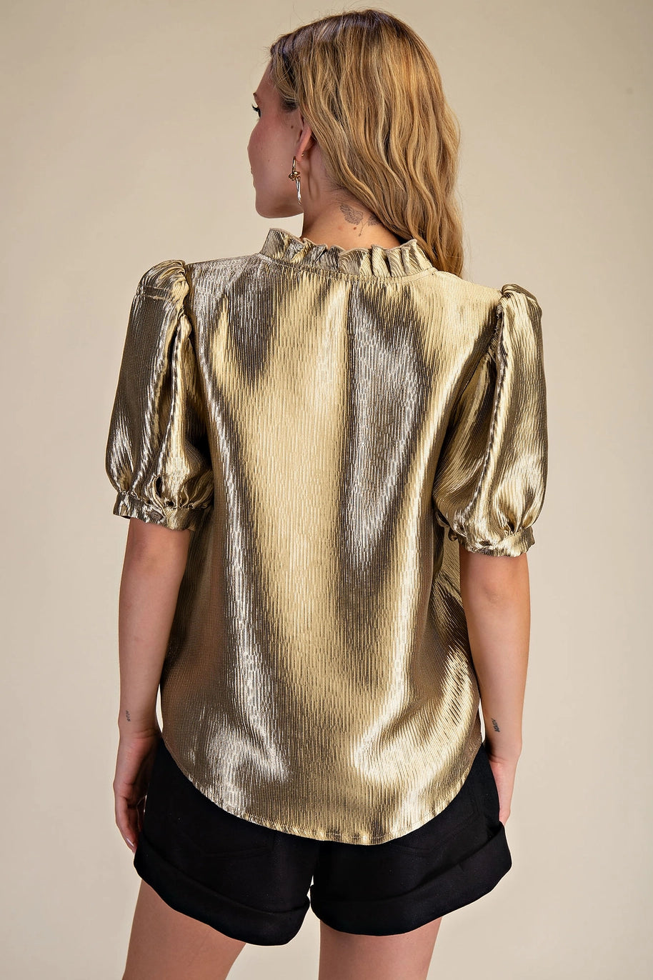 RUFFLE V-NECK PUFF SLEEVE TOP-GOLD