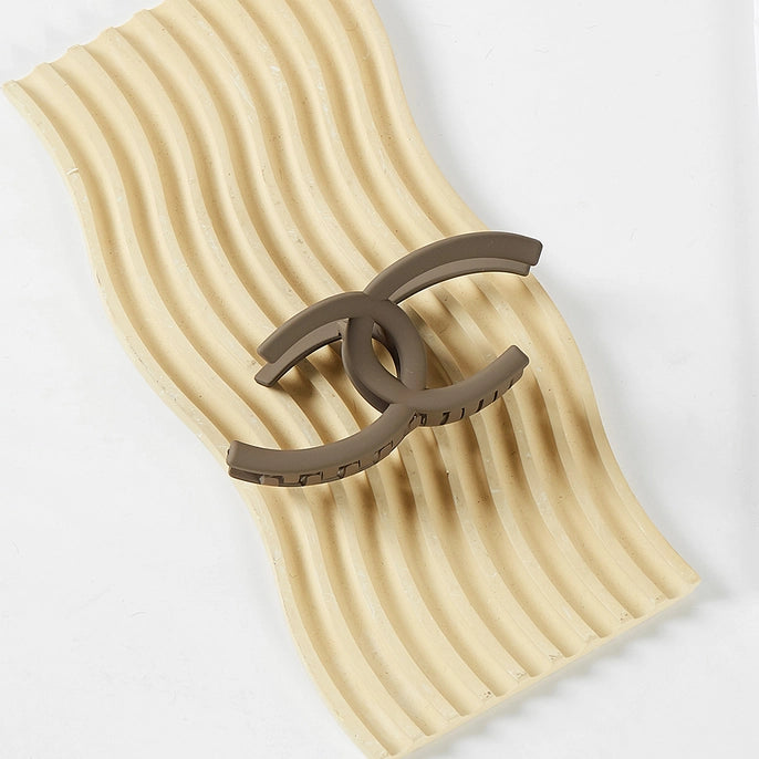 DOUBLE C SOLID HAIR CLAW-BROWN
