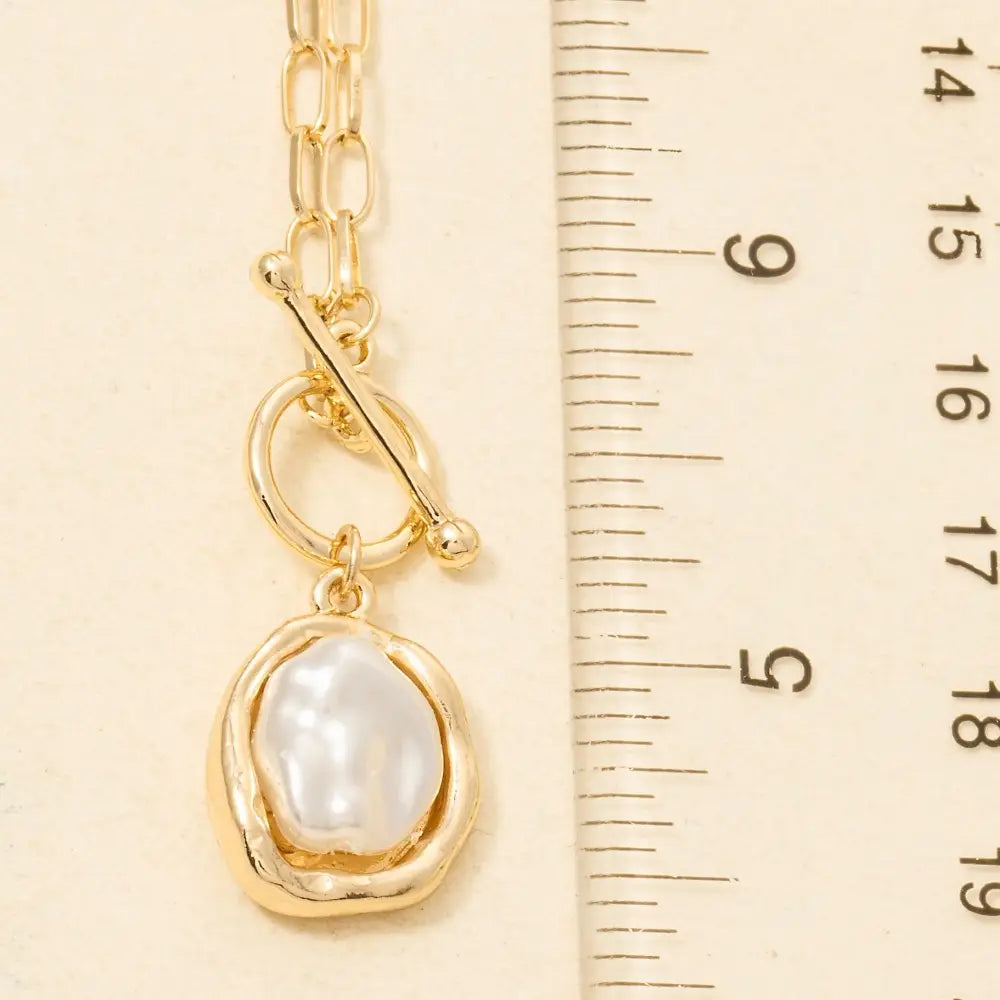 PEARL PENDANT DAINTY TOGGLE CHAIN NECKLACE-GOLD/CREAM