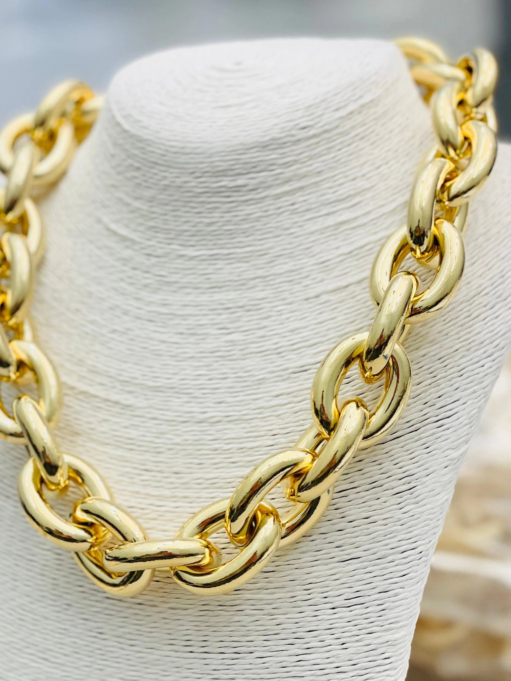 THE BIG DOG CHAIN NECKLACE-GOLD