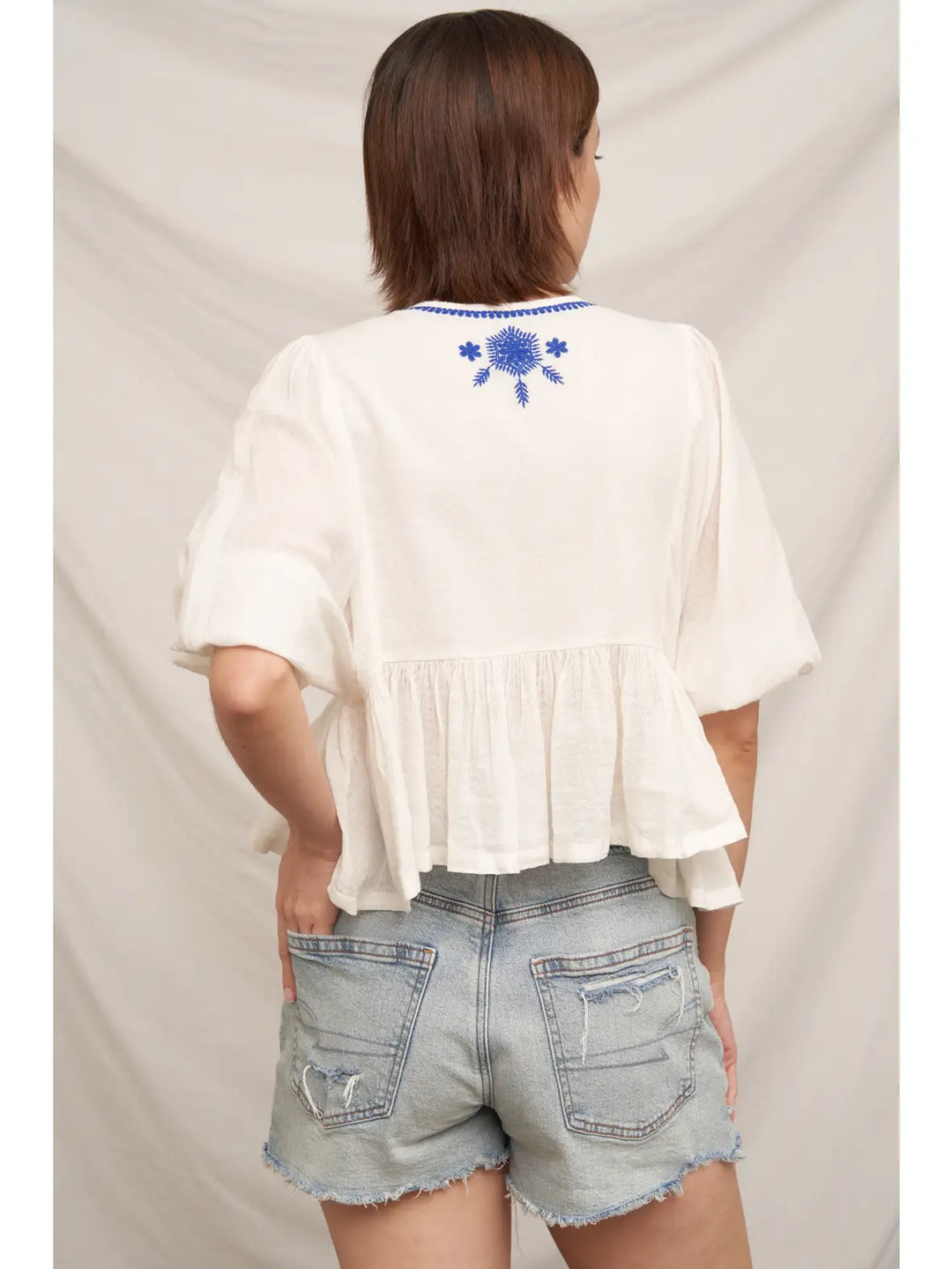 EMBROIDERED PEPLUM TOP-WHITE/BLUE