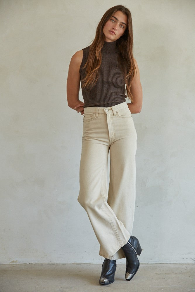 SLEEVELESS TURTLENECK KNIT TOP-DARK CHOCOLATE