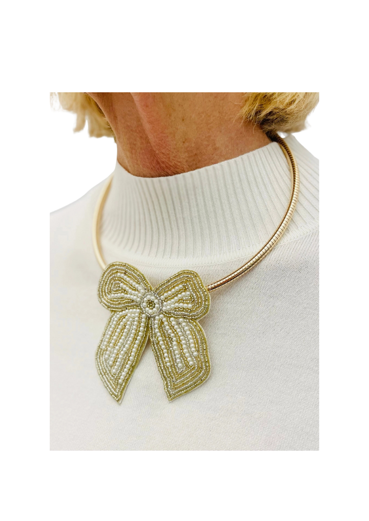 HOLIDAY BOW CHRISTMAS COLLAR-GOLD