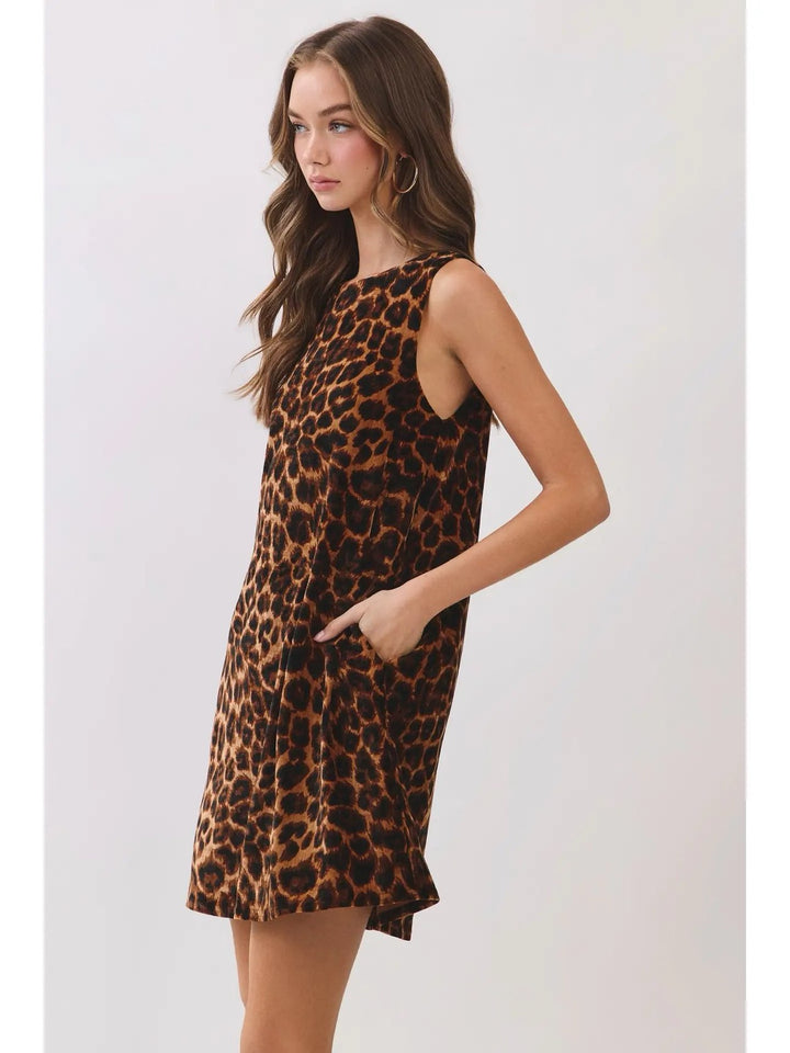 LEOPARD PRINT SLEEVELESS SHIFT MINI DRESS-BROWN