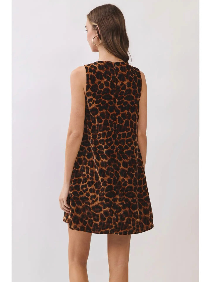 LEOPARD PRINT SLEEVELESS SHIFT MINI DRESS-BROWN