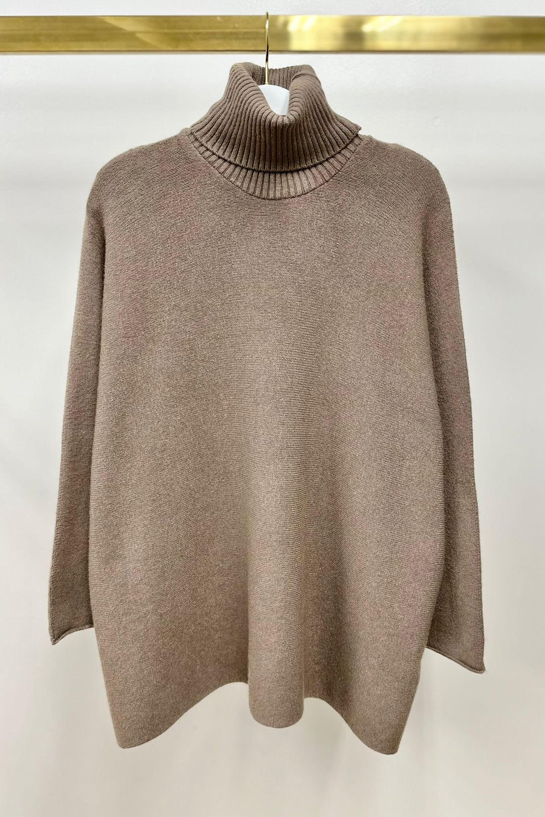 ITALIAN KNIT CASUAL FIT TURTLENECK TOP-DARK MOCHA
