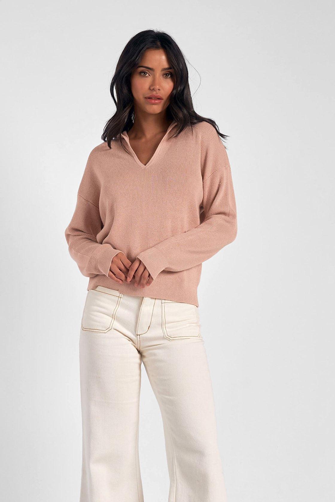 Blush v 2025 neck sweater