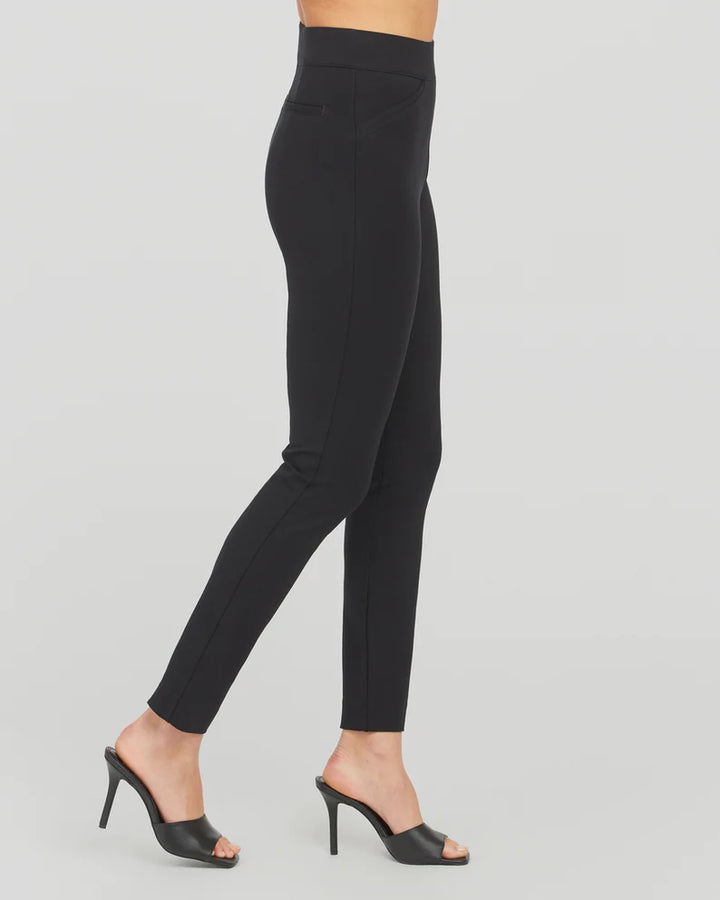 THE PERFECT PANT ANKLE BACKSEAM- CLASSIC BLACK