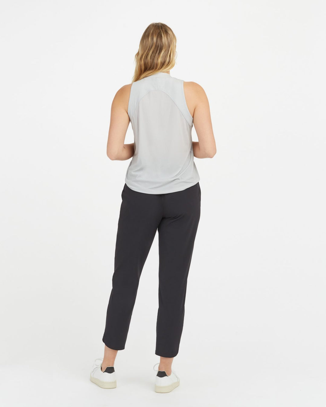 OUT OF OFFICE TAPERED PANT- VERY BLACK