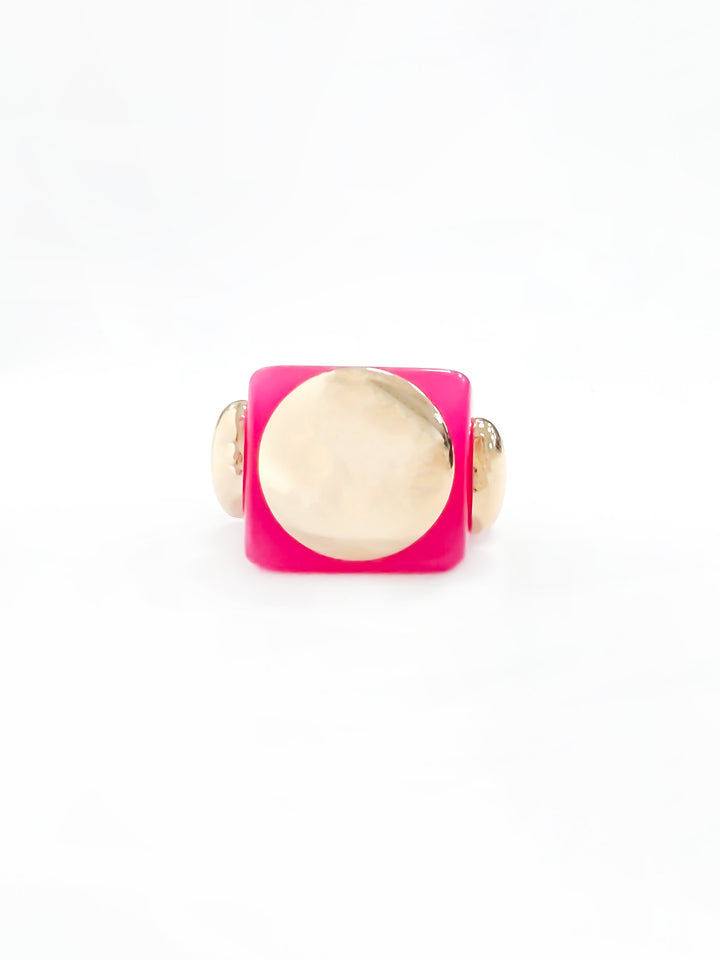 CLASSIC QUEEN RING- ELECTRIC PINK