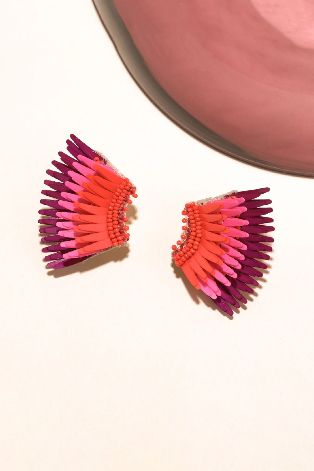 TRIPLE OMBRE LAYERED MINI MADELINE EARRING - PINK MAROON