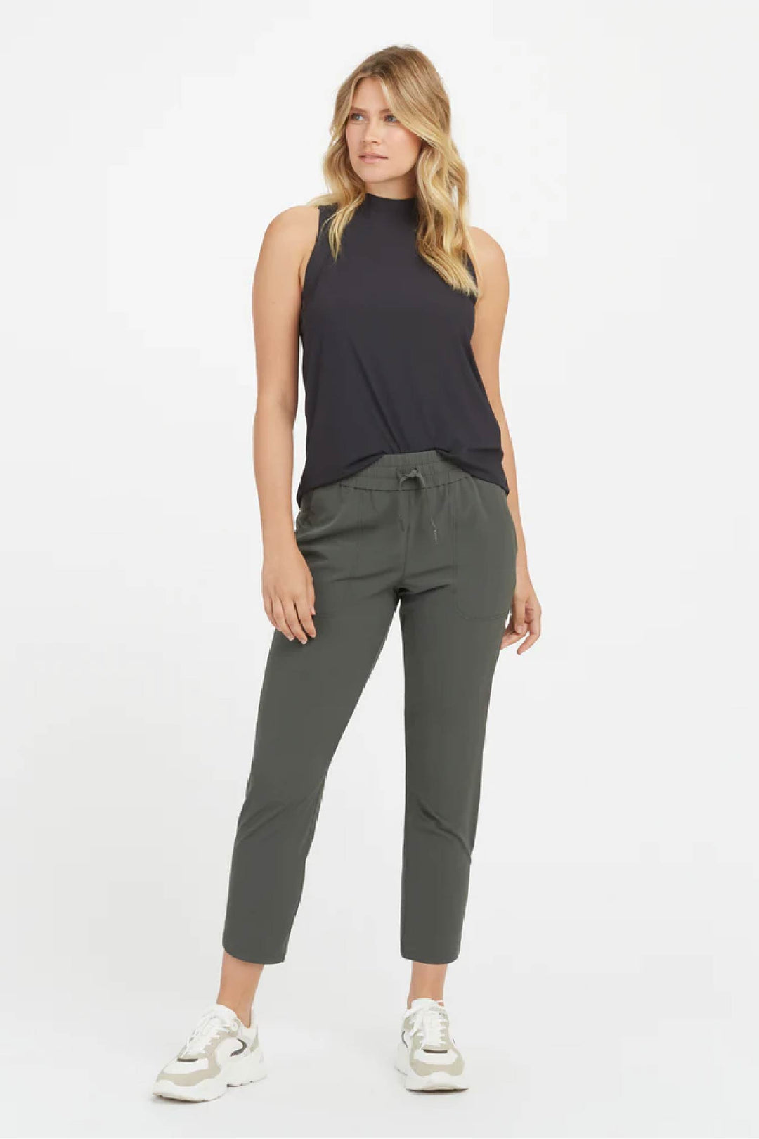 OUT-OF-OFFICE TAPERED PANT - DARK PALM